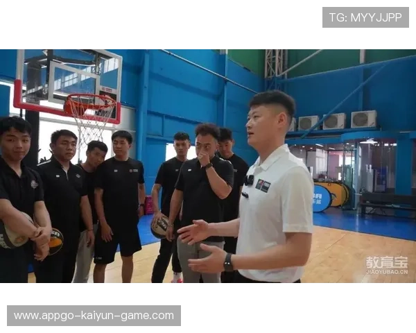 青训基地是否定期接受国际标准培训机构评估，青训师认证训练营